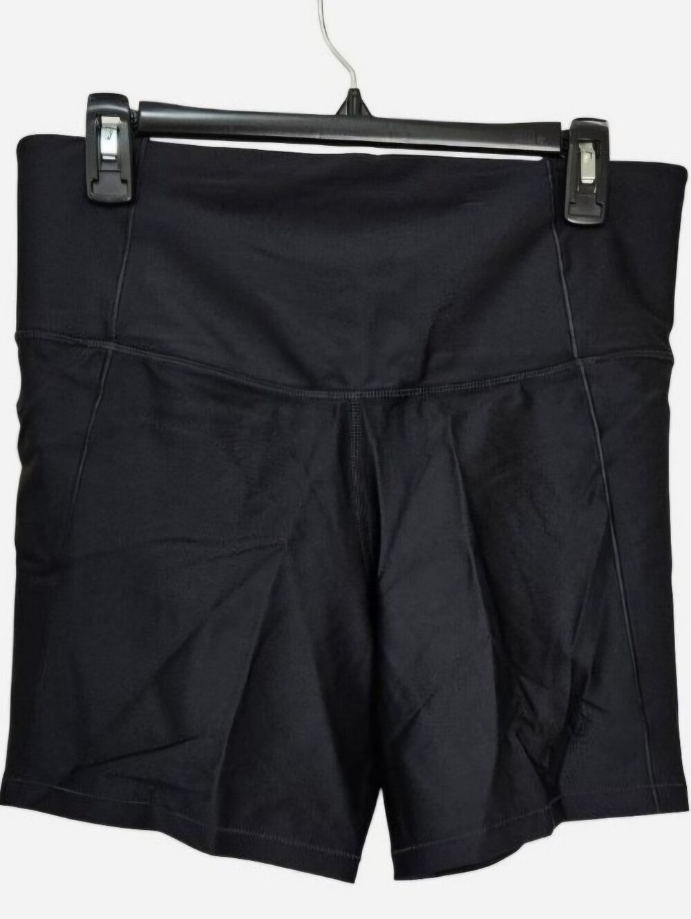 all in motion black athletic high rise bike shorts with pockets Size Large NEW